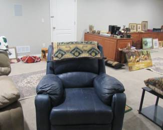 Lazy Boy recliner  Blue