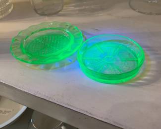 Small Uranium glass dishes