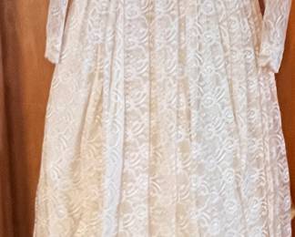 1960'S WEDDING DRESS