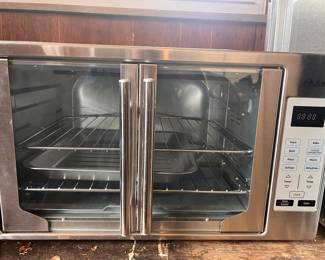 COUNTERTOP CONVECTION OVEN