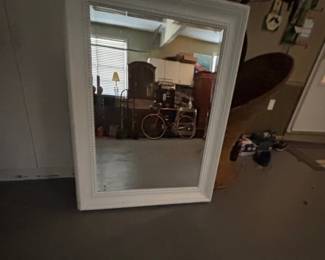 $150
Beautiful white designer mirror an excellent condition 

38”Wx 52”H