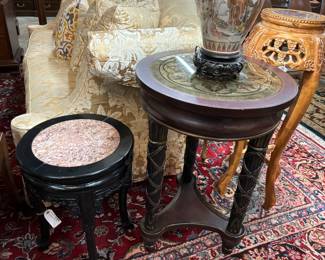 Pedestal Tables, Area Rug, Sofa