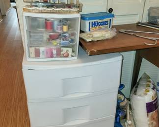 Sewing and crafting filled tote