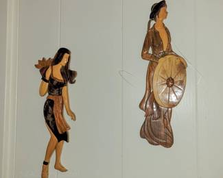 Wood wall plaques