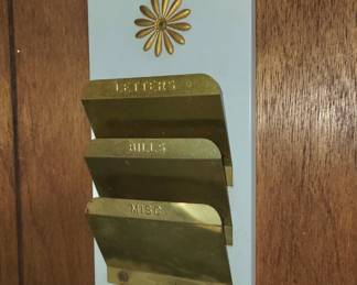 Vintage wall organizer