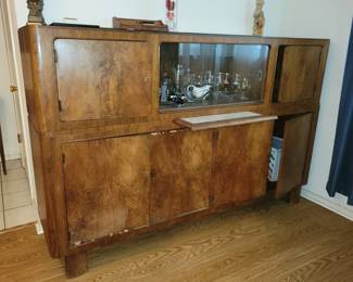 Vintage Art Deco style bar