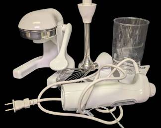 Kitchen Aid Immersion Wand KHB100 And Manual Juicer