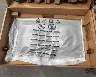 2652 Two HP E24 G5 23.8 Inch Monitors