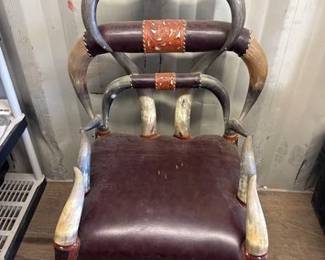 4616 Steerhorn Horn Chair