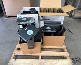 2514 15 Dell and HP Monitors