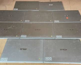 2516 10 Asus Notebok PC Laptops