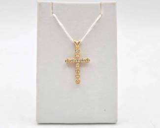 722 14k Gold and Diamond Pendant, 2.7g