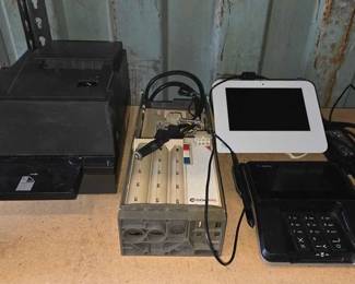 3052 Verifone Credit Card Terminal, NCR Printer, Coinco Coin Changer More