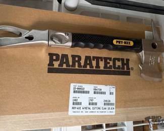 2616 2 NEW ParaTech Pry Axe With Metal Cutting Claw
