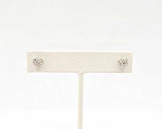 700 14k White Gold Earrings with Diamonds, 1g