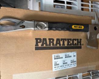 2618 2 NEW ParaTech Pry Axe With Metal Cutting Claw