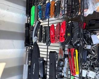 4008 Knife and Flashlight Collection