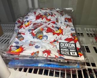 4526 Approximately 15 Dixxon Flannels