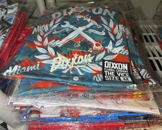 4530 Approximately 15 Dixxon Flannels