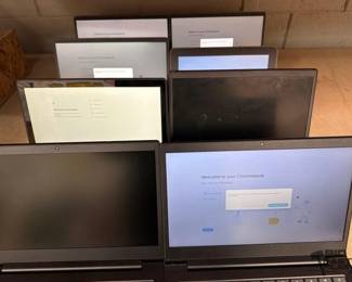 2524 4 HP Chromebooks, 3 Lenovo Chromebooks 1 Acer Chromebook