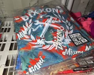 4532 Approximately 15 Dixxon Flannels