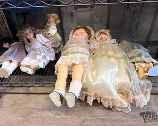 3540 Doll Collection