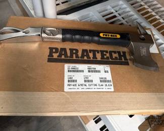 2624 2 NEW ParaTech Pry Axe With Metal Cutting Claw