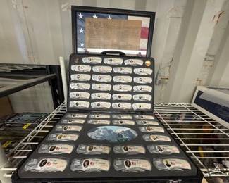 4094 President Knife Collection With Case, Declaration of Independence Framed Poster