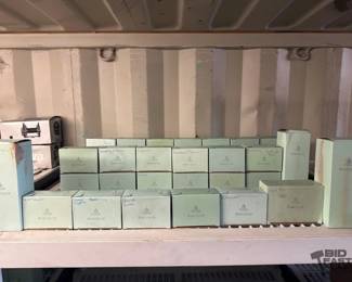 4566 PartyLite Candle Collection