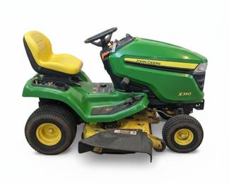 2016 John Deere X350 42" Riding Lawnmower with 373 Hours of Use                                                                                     ( At our client's request this item will not be included in the 50% off on day 2 of our sale)