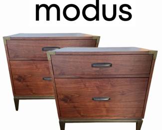 Pair Modern Night Stands bid #22