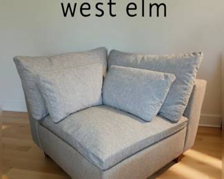 Corner, footprint: 44" x 44"