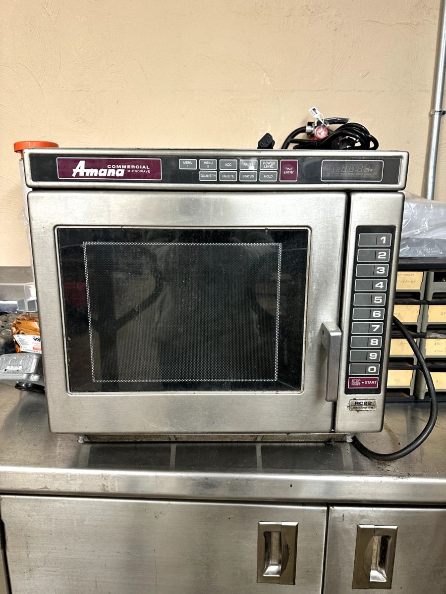 AMANA COMMERCIAL MICROWAVE II