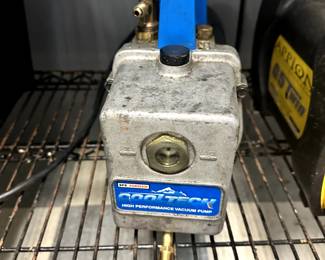 ROBINAIR COOLTECH HIGH PERF VACUUM PUMP