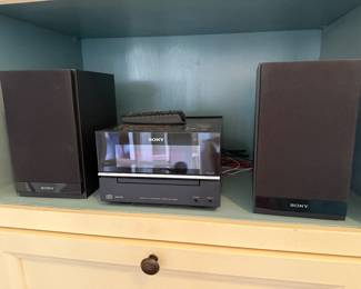 	#11	Sony Hi Fi Component System CMT-BX20I	 $50.00 				