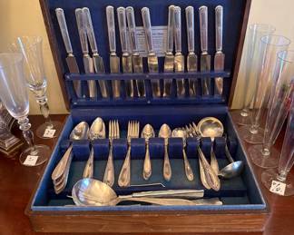 	#17	William Rogers Silverplate Flatware Service for 12	 $125.00 				