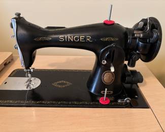 	#43	Vintage Singer Sewing Machine And Cabinet	 $45.00 				