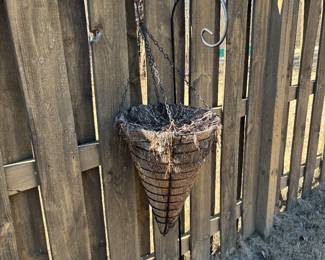 	#57	hanging basket+ shepherds hook	 $30.00 				