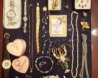 Nice collection of sterling, 10 k, 14 k, vintage and costume jewelry.
Just the beginning! Lots more Jewelry to come...