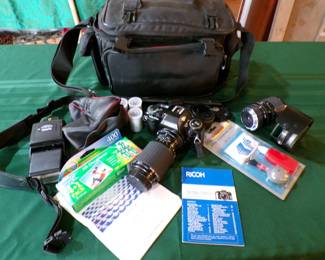 Vintage Ricoh Camera ans Accessories