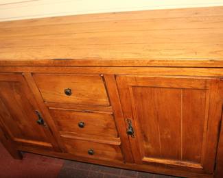 Buffet by Attic Heirlooms/Broyhill