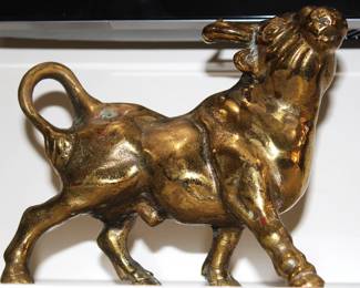 Brass Bull Sculpture Which Symbolizing Strength, Resilience and spirit of facing Difficulties