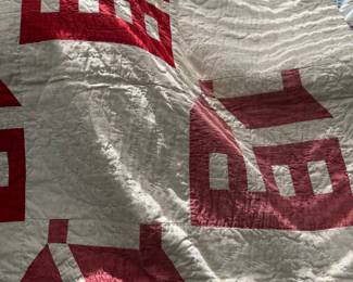 Red & White Schoolhouse Quilt
Pic 4 of 6