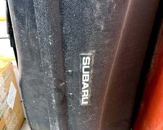 Subaru hard shell cartop carrier
