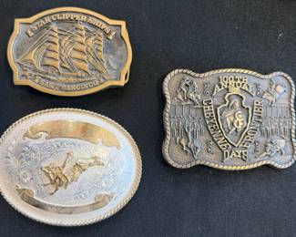 Vintage belt buckles, including Cheyenne Frontier Days