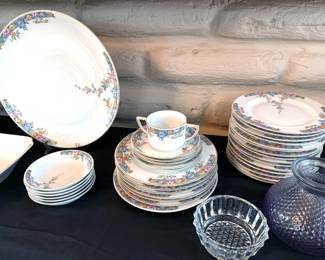 Hutschenreuther Selb “Vernon” Bavarian china set