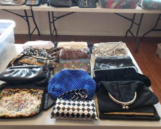PURSES