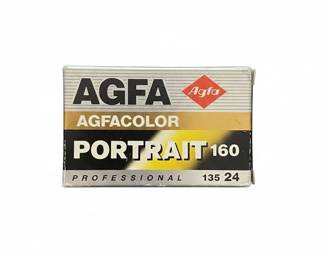 AGFACOLOR Portrait Professional Film third image
