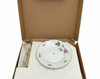Christineholm Porcelain Rose TwoTier Cake Stand third image
