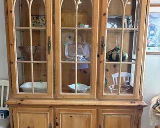 FREE!  Beautiful China Cabinet in excellent condition!  You Move it and Tranport it!